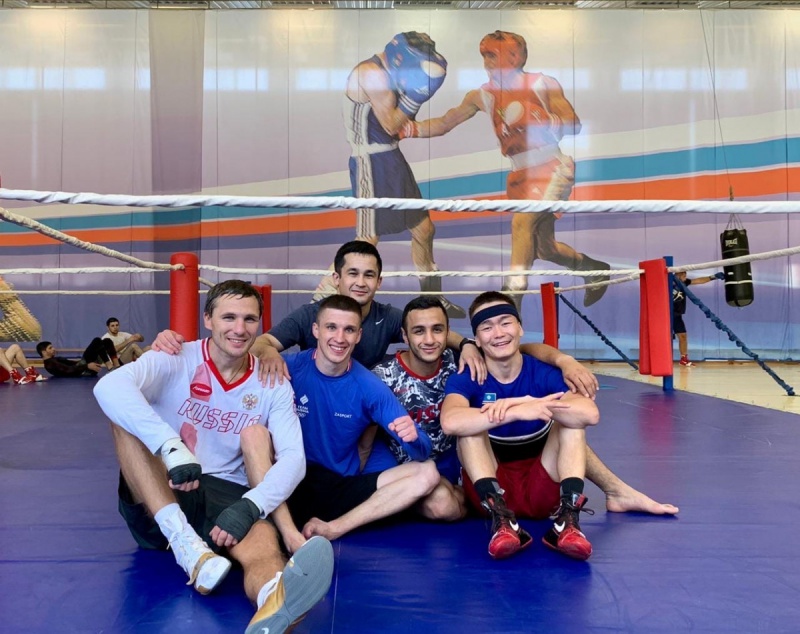 Оренбургский боксёр Габил Мамедов участвует в сборах команды России 